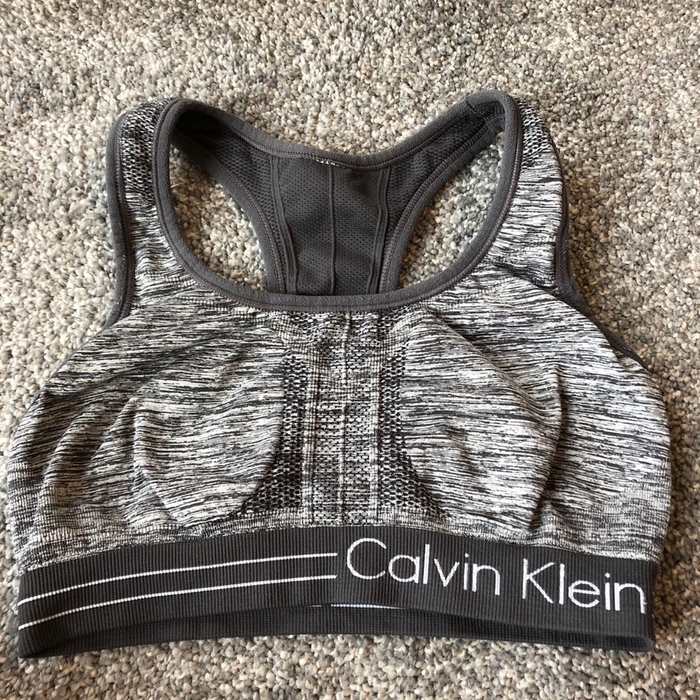Calvin Klein Performance reversible Sports Bra